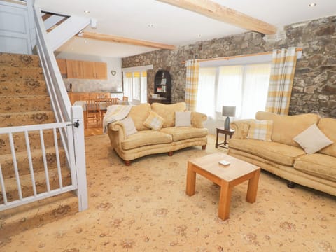 Cottage | Living area