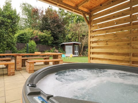 Cottage | Terrace/patio
