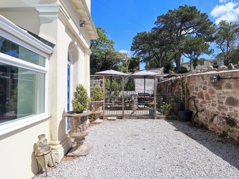 Cottage | Terrace/patio