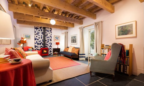 Cottage | 3 bedrooms, individually decorated, individually furnished, free WiFi