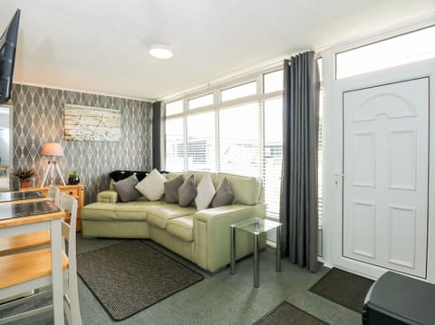 Cottage | Living area