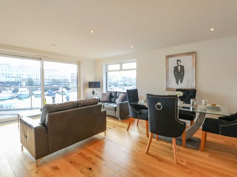 Cottage | Living room