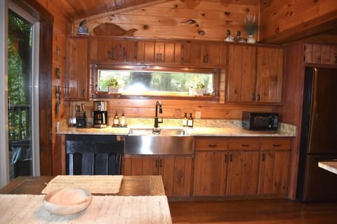 All full size stainless steel appliancees!