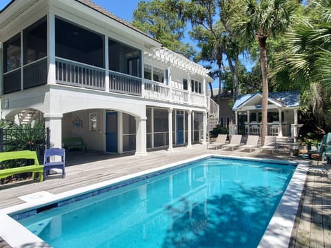 5 Dogwood Lane Located a Short Walk to the Beach