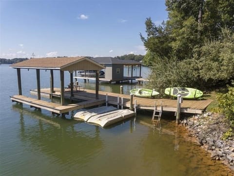Dock