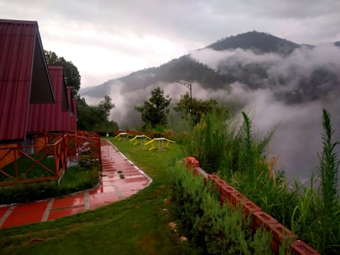 One Bedroom Cottage With Mountain View | Mountain view