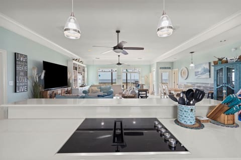 West End Girl Kitchen Range