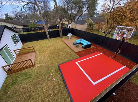 Sport court