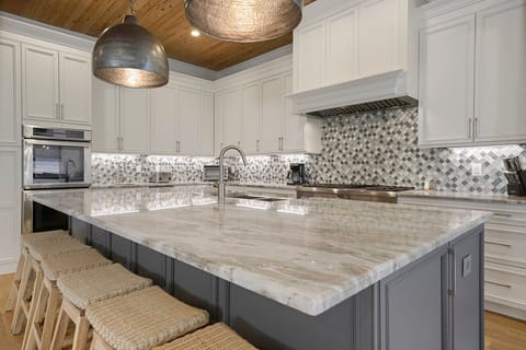 Paradise Found - Dunes of Destin - Kitchen