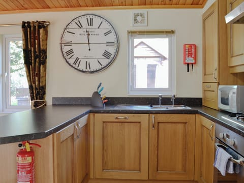 Kitchen | Lodge G - Royal Deeside Woodland Lodges, Dinnet, near Ballater