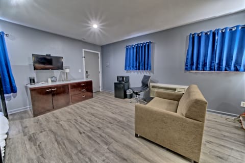 Family Room | Living area | TV