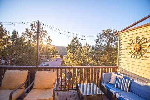 Condo, 6 Bedrooms | Balcony