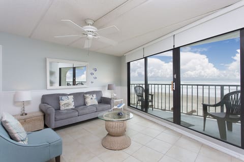 Living Area with amazing ocean views
