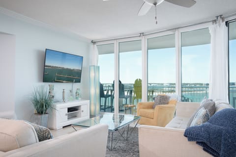 Caribe Resort B505 Living Room