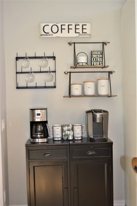 Lake Point Inn House in Northport