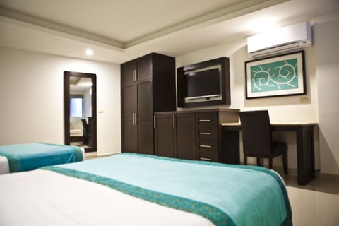 Premium bedding, desk, blackout drapes, iron/ironing board