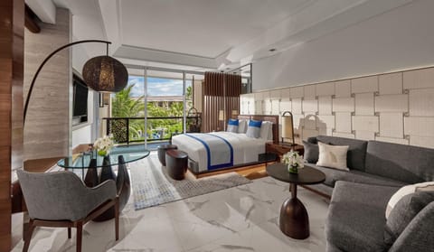 Luxury Room, 1 King Bed, Resort View | Premium bedding, down comforters, minibar, in-room safe