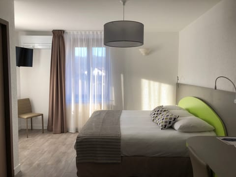 Superior Double Room | Extra beds