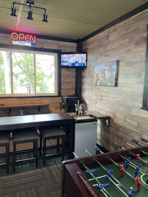 Game Room with Karoke!