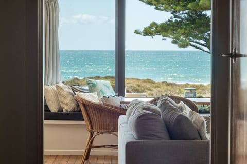 Character Beach bach on Marine Pde