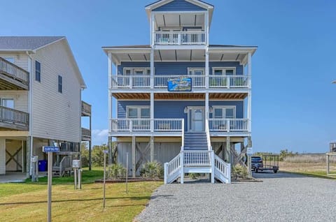 North Topsail Second Row Beach House