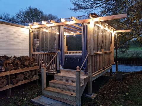 Cabin | Property grounds