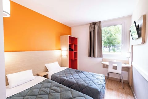 Individually furnished, desk, laptop workspace, blackout drapes