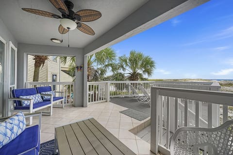 Dolphin Cove - Holiday Isle - Back Patio & Gulf View