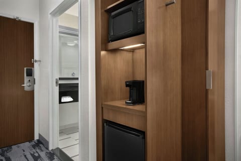 Individually decorated, individually furnished, desk, laptop workspace