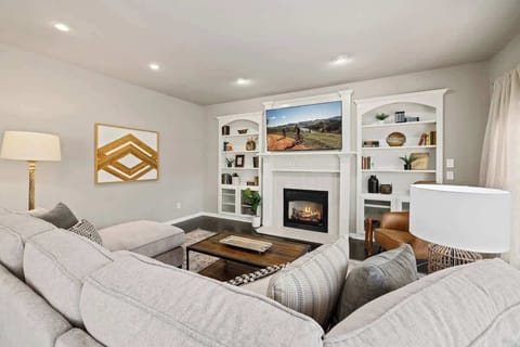 Welcome to The Genesis - your stylish and spacious Bentonville retreat!