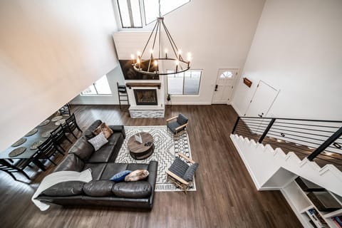 Welcome to The Captivating Luxury Home in the Pines w/AC!