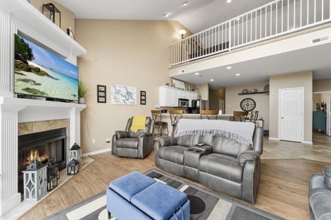 Lakeview living room