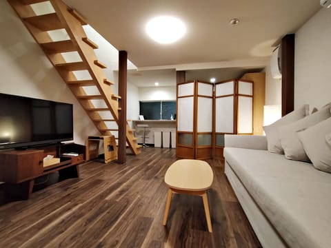 Comfort House | 3 bedrooms, individually decorated, individually furnished, desk