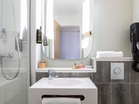 Premium bedding, desk, soundproofing, iron/ironing board