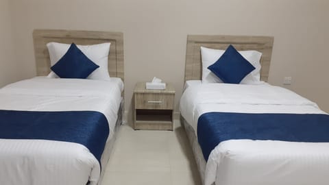 Superior Twin Room | Iron/ironing board (on request), WiFi (free), bed sheets