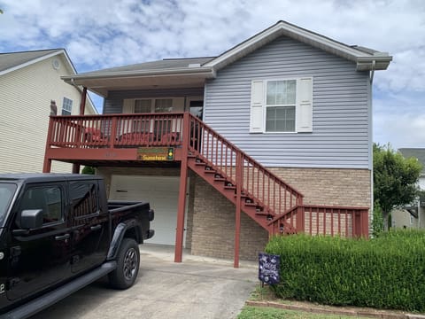 Front view of Chalet located in the River Pointe Community. 