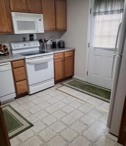 Plenty of space in the kitchen for multiple Chefs. 