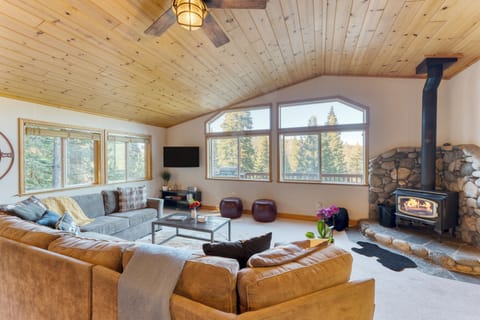 Cozy up in the living room after a day on the slopes.