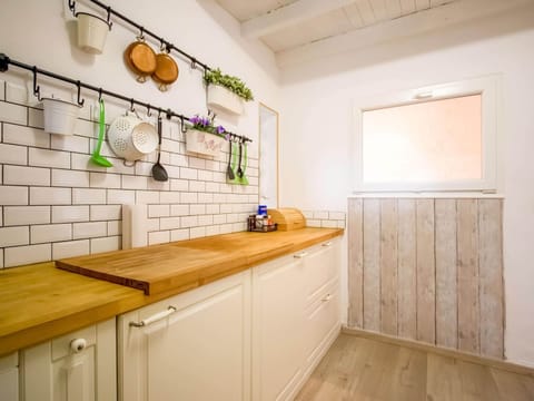 House | Private kitchen