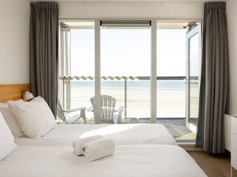 House | 2 bedrooms, individually furnished, bed sheets