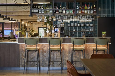 Bungalow | Bar (on property)