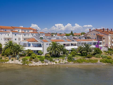 Apartment | Exterior
