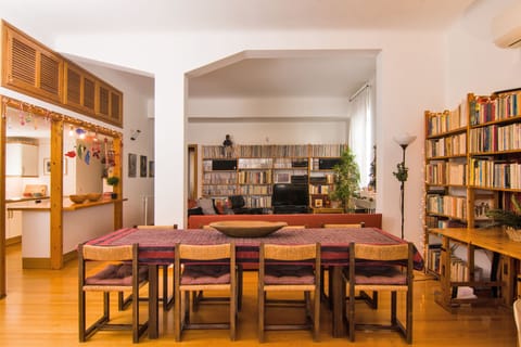 Dining/living area