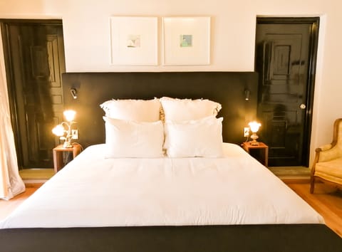 Grand Suite | Egyptian cotton sheets, premium bedding, down comforters, free minibar