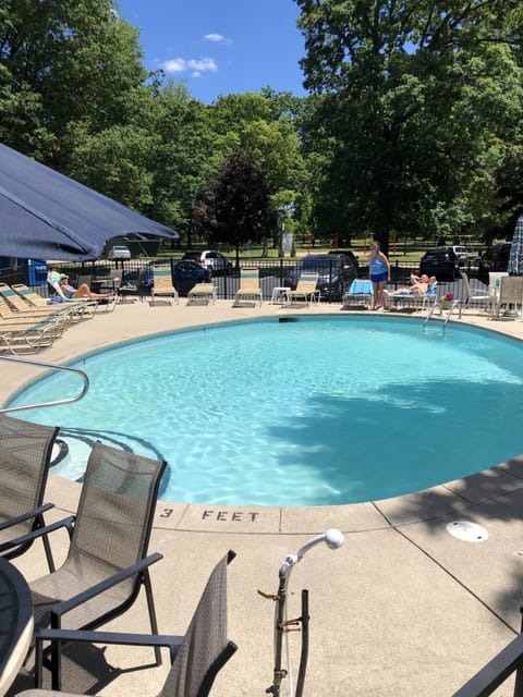 Lovely community pool. Please read all rules at the gate.