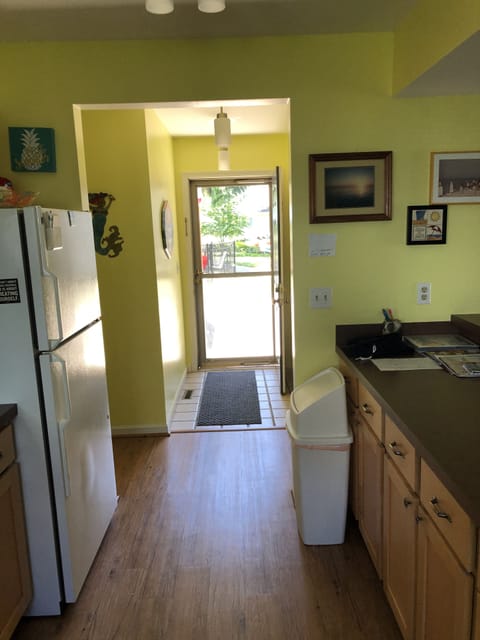 Looking to the front door from the kitchen.