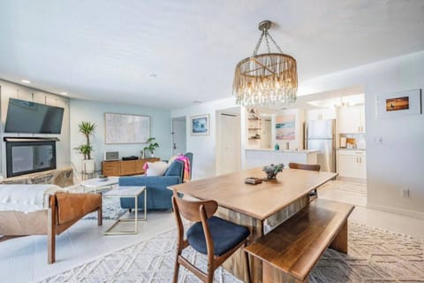 ed3db8d7-2048-489f-8290-88e56f3827e8