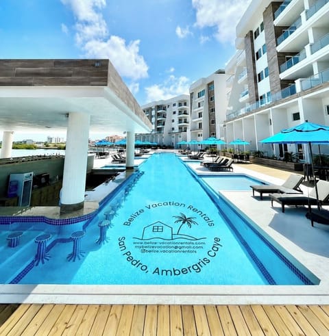 The large swim-up pool. bar at Sunset Caribe!