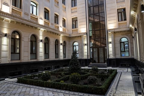 Standard Twin Room | Front of property