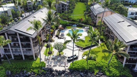 Kona Makai grounds